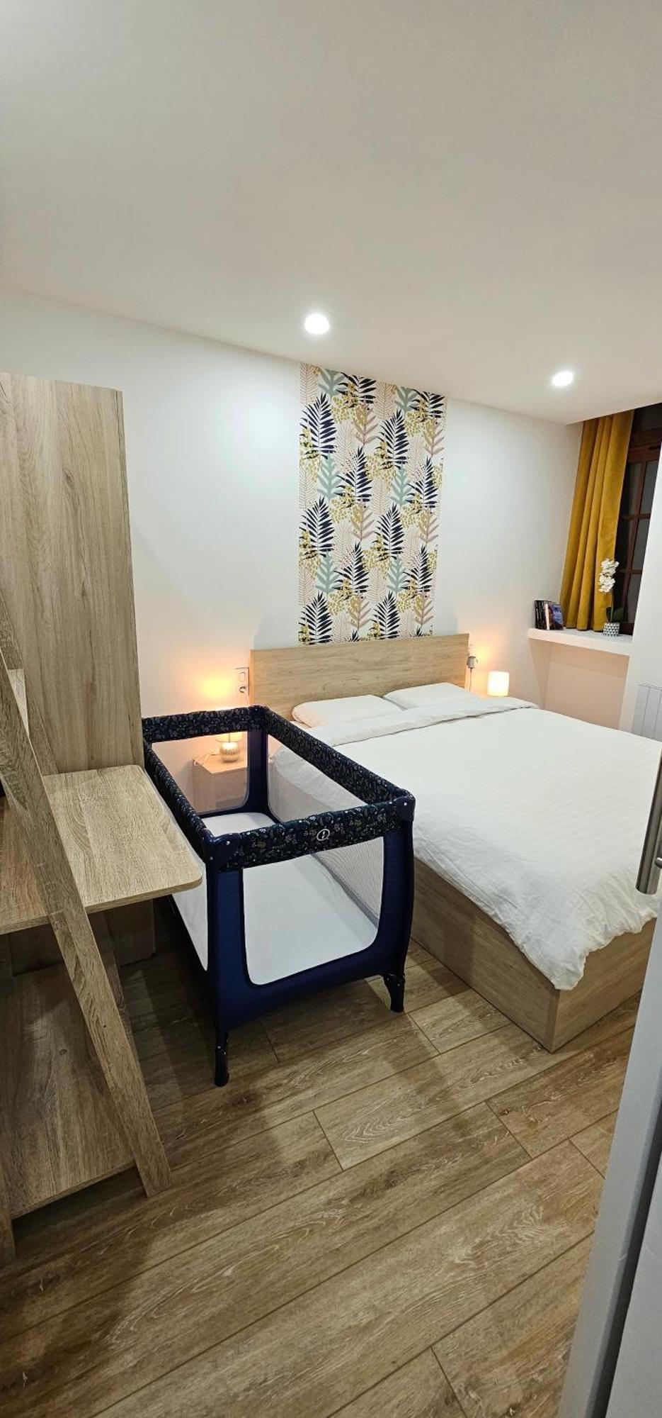 Rez De Chaussee Appartement A Tournus - Yellow Exterior foto